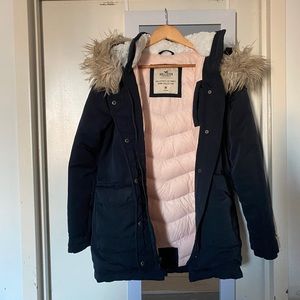 🔴SOLD🔴Hollister’s ultimate down collection